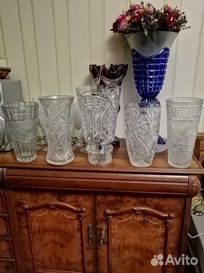 Хрустальные вазы для цветов