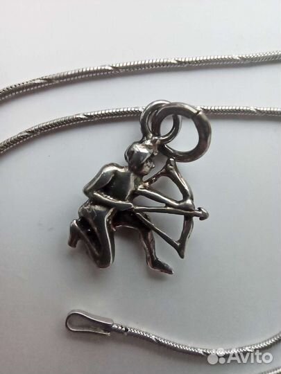 Подвеска Стрелец и серебряная цепочка, футляр