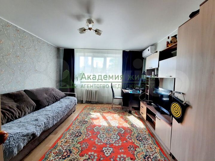 3-к. квартира, 63 м², 1/9 эт.