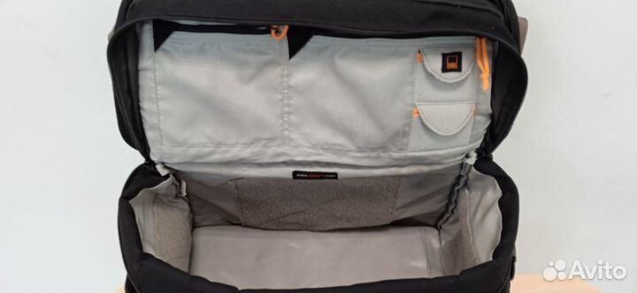 Сумка для фотоаппарата и видеокамеры Lowepro