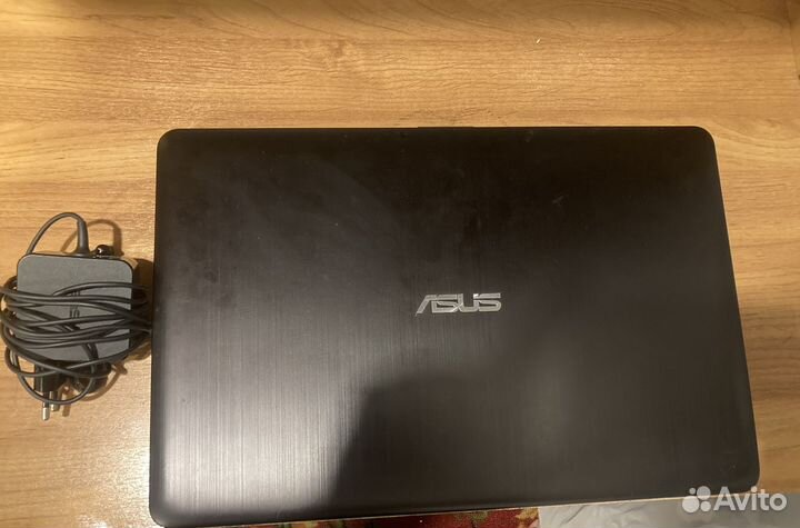 Ноутбук asus R541U