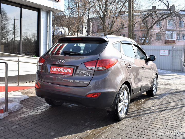 Hyundai ix35 2.0 AT, 2011, 132 101 км