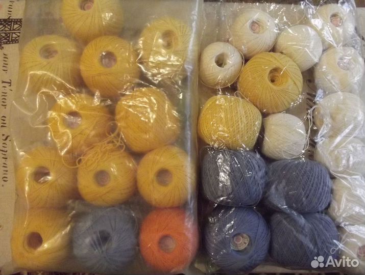 Нитки цветные для вязания крючком