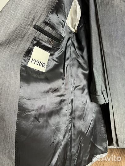 Костюм мужской