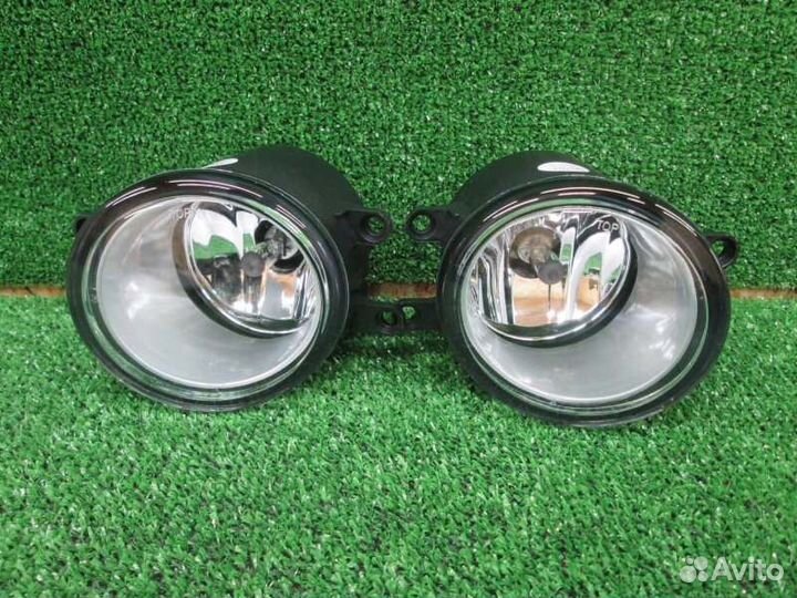 Туманка Toyota Corolla Fielder NZE141