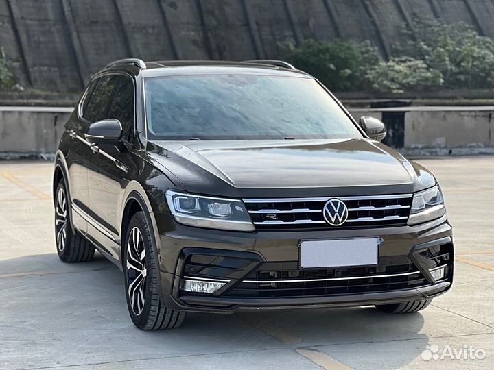 Volkswagen Tiguan 2.0 AMT, 2021, 77 000 км