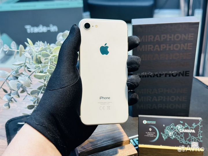 iPhone 8, 128 ГБ