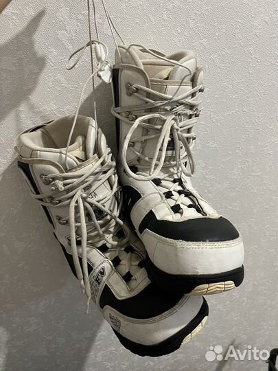 Сноубордические ботинки black fire