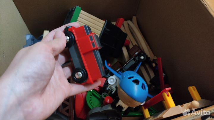 Детали от жд brio, можно для Икеа