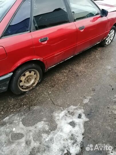 Двери ауди 80