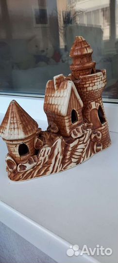 Домик для рыбок для аквариума