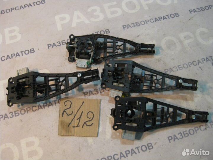 Кронштейн ручки двери передний правый Opel Corsa