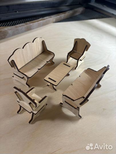 Лазерная резка фанеры и гравировка