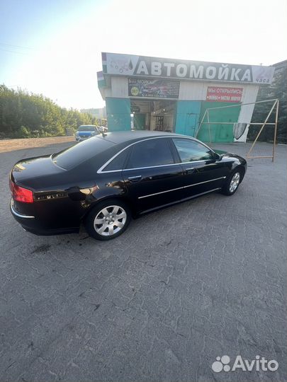 Audi A8, 2006