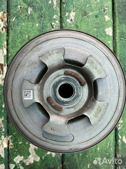 Шкив коленвала Mercedes OM642