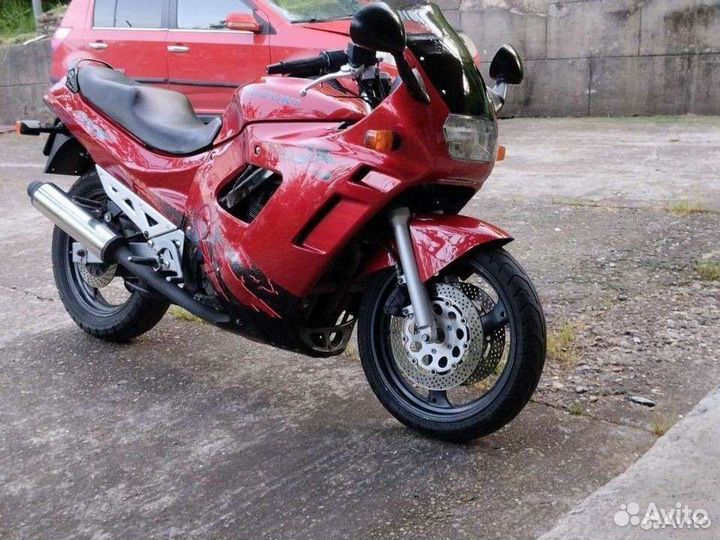 GZX 750F katana