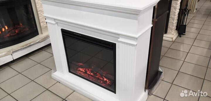Электрокамины белые