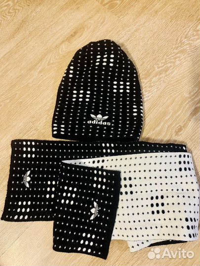 Шапка и шарф Адидас