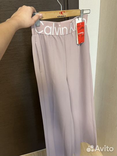 Calvin klein спортивный костюм женский