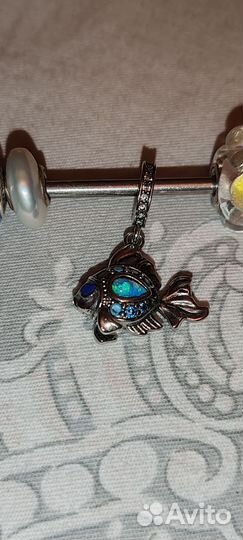 Pandora, trollbeads и др