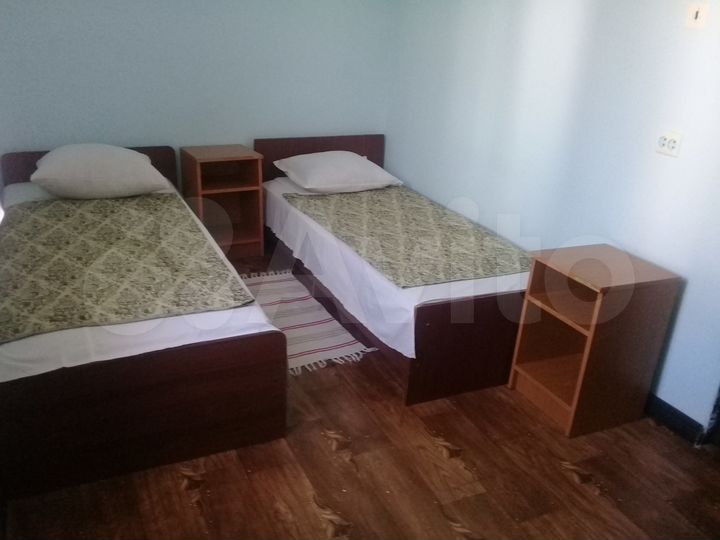 Комната 9 м² в 7-к., 1/2 эт.