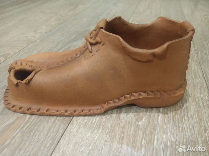 Фарфоровый сапог