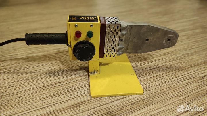 Штроборез/бороздодел, паяльник для труб в аренду