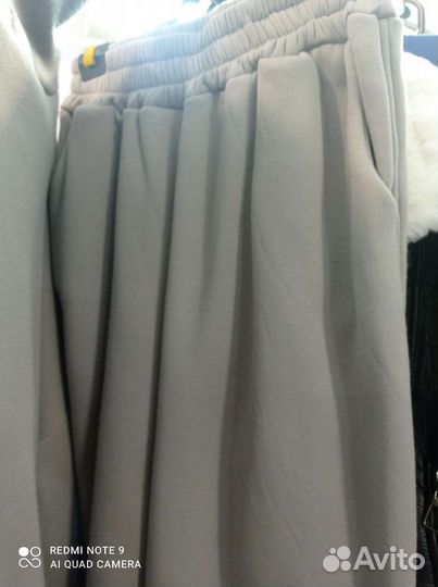 Спортивный костюм женский