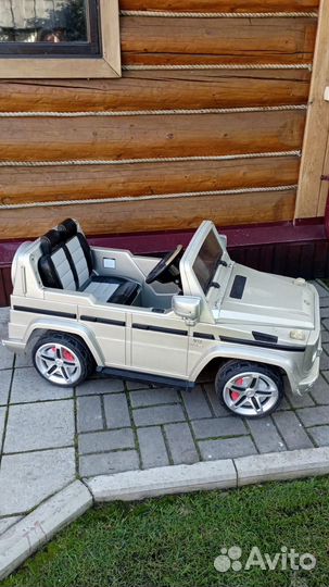 Детский электромобиль