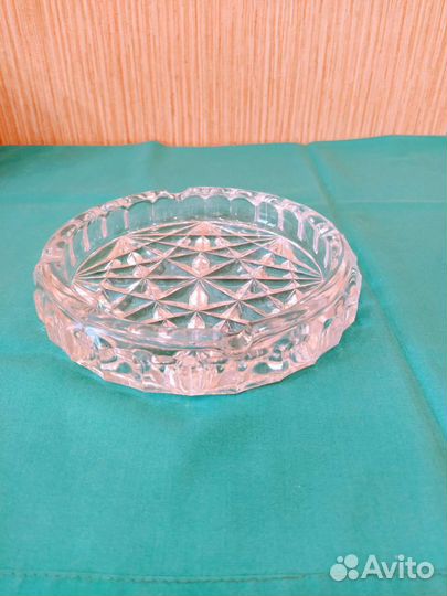 Пепельницы новые разные шесть штук