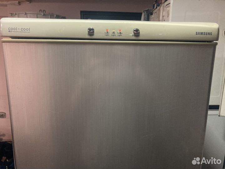 Холодильник samsung