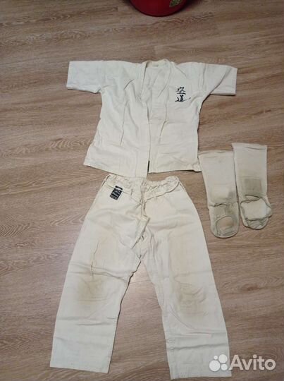Форма, пояс, перчатки для кудо