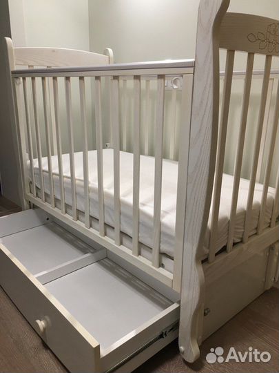 Детская кроватка «Елисей» С-717 с маятником