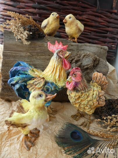 Пасхальный набор из 5 игрушек в интерьерном ящике