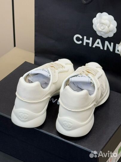 Женские кроссовки chanel