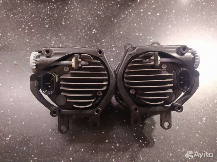 Противотуманные фары led 81210-4805181220-48051