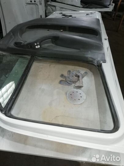 Двери мерседес спринтер