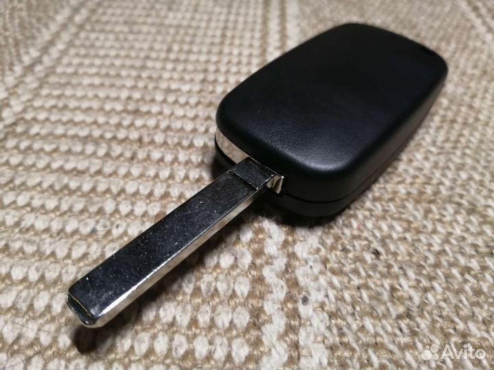 Renault Megane III / Fluence Remote Key 3 buttons