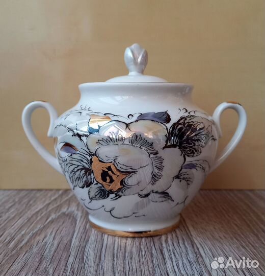 Предметы от сервиза лфз 