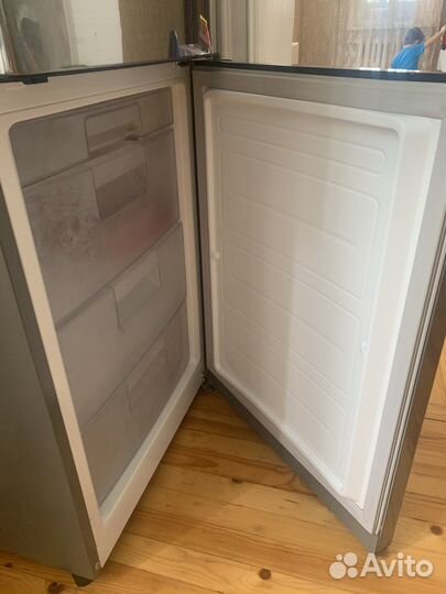 Холодильник