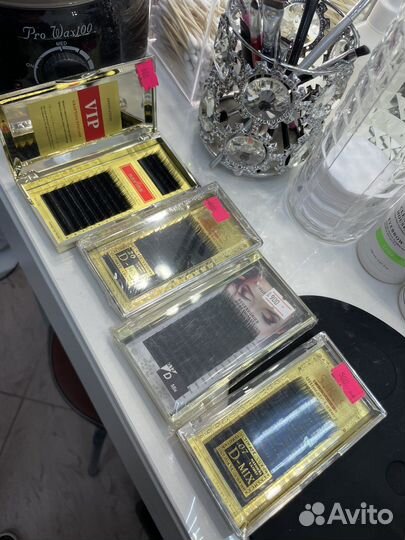 Для наращивания ресниц