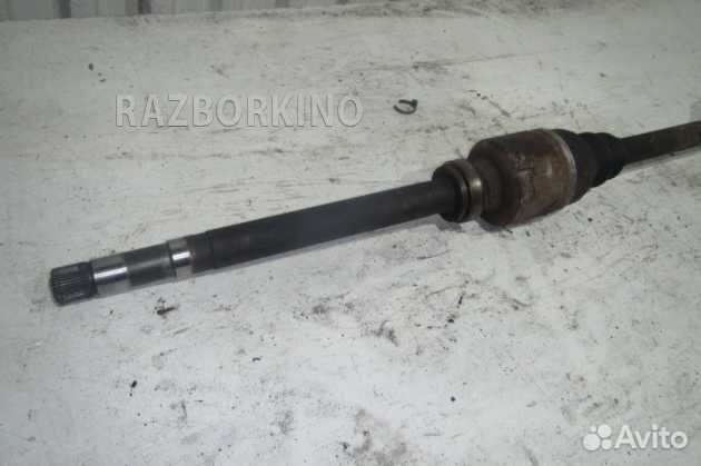 Привод передний правый