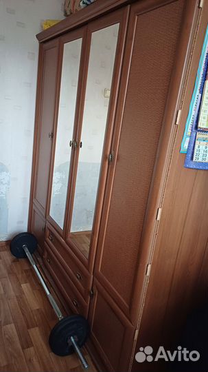 Шкаф для одежды б/у