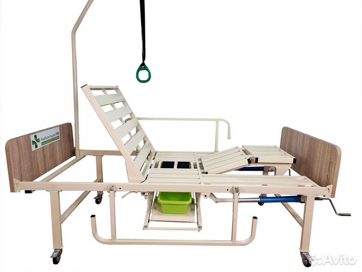 Медицинская кровать функциональная