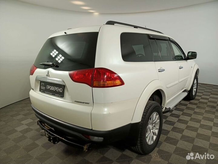 Mitsubishi Pajero Sport 2.5 AT, 2011, 251 001 км