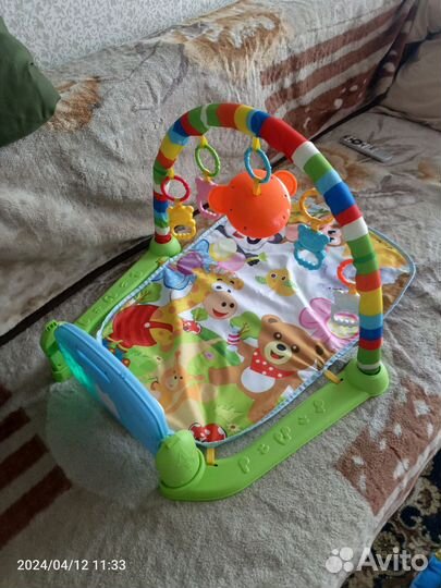 Развивающий коврик