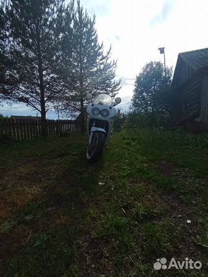Продам легендарный yamaha FZR1000