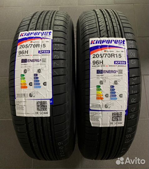 Kinforest KF550-UHP 205/70 R15 96H