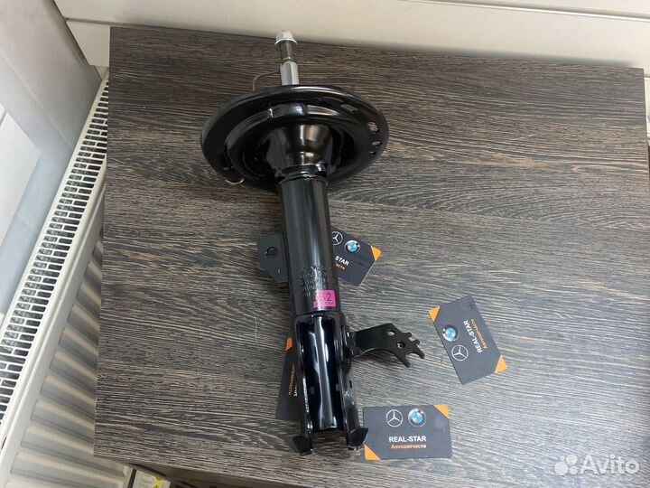 Передние амортизаторы camry 50 оригинал