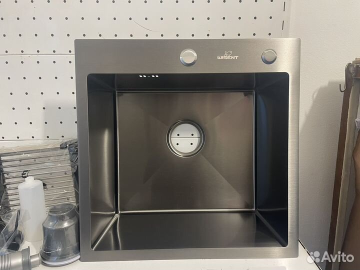 Мойка для кухни Wisent 50*50 из нержавеющей стали